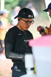 BIB: 
                            <button type="button" onclick="openModal(28105697)" class="btn btn-primary btn-sm float-right btn-popup" data-toggle="modal" data-target=".modal-high-quality">
                        <i class="fas fa-shopping-cart"></i> Add to Cart
                    </button>
                                            <button type="button" onclick="isThisMe(28105697, true)" class="btn btn-success btn-sm float-right btn-popup btn-isme hidden" data-toggle="tooltip" data-placement="bottom" title="นี่คือรูปของคุณใช่ไหม คลิกที่นี่เพื่อเอาเข้าอัลบั้ม">
                        <i class="fas fa-plus"></i> Add to album
                    </button>
                    <button type="button" onclick="isThisMe(28105697, false)" class="btn btn-warning btn-sm float-right btn-popup btn-isnotme hidden">
                        <i class="fas fa-ban"></i> Remove from album
                    </button>